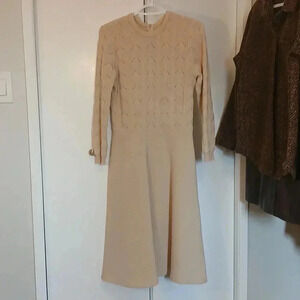 Gorgeous  beige vintage dress